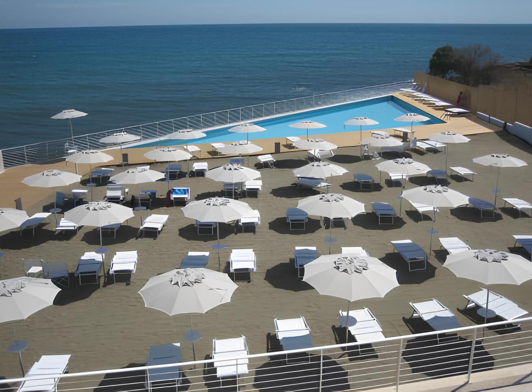 Coastal House - Spiaggia E Piscina A Dieci Passi Santa Marinella Exteriör bild